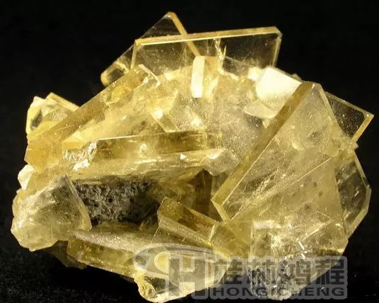 超微細(xì)重晶石磨粉機(jī)，重晶石粉碎機(jī)，重晶石磨粉設(shè)備