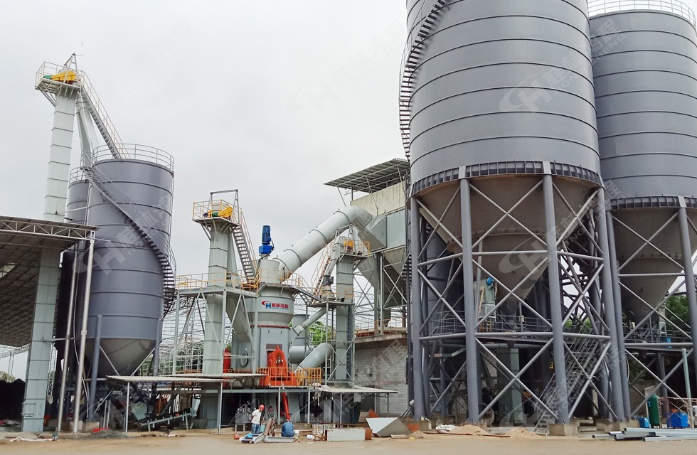 磨石灰石粉設(shè)備精典客戶案例:HLM2600石灰石立磨 時(shí)產(chǎn)100噸浙江客戶 磨石灰石粉設(shè)備精典客戶案例:HLM2600石灰石立磨 時(shí)產(chǎn)100噸浙江客戶